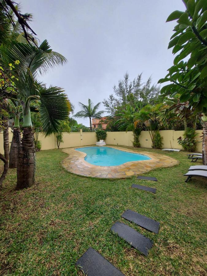 Apartment Derningham Trou aux Biches Luaran gambar