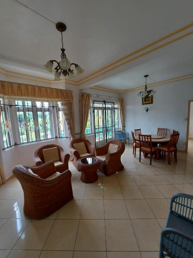 Apartment Derningham Trou aux Biches Luaran gambar